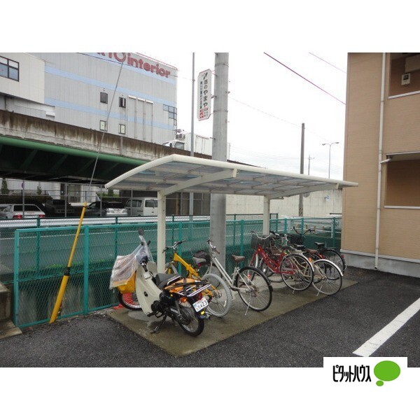 その他共有部分　駐輪場完備♪