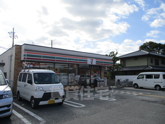 コンビニ　セブンイレブン　尼崎富松町2丁目店（コンビニ）まで715m