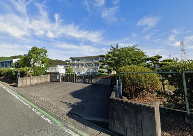 小学校　磐田市立田原小学校（小学校）まで1200m