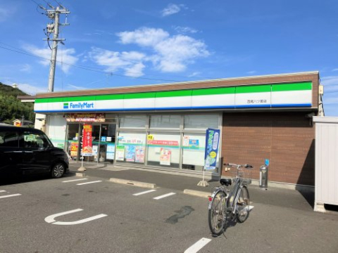 【西尾市熊味町のアパートのコンビニ】