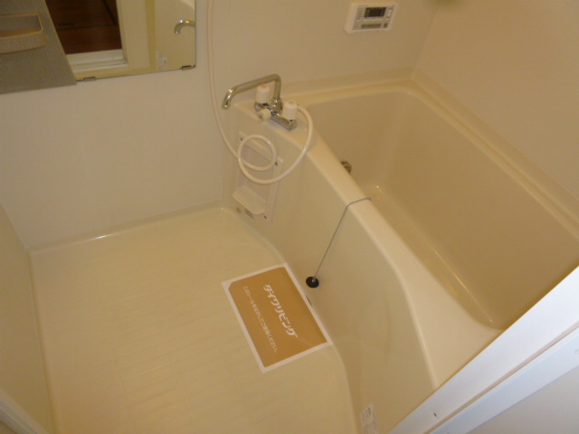 バス・シャワールーム　追い焚きバス