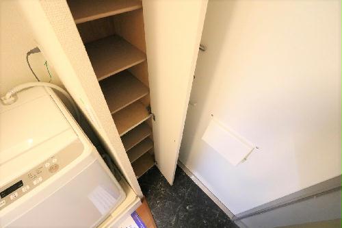 玄関　シューズボックス完備により女性でも安心