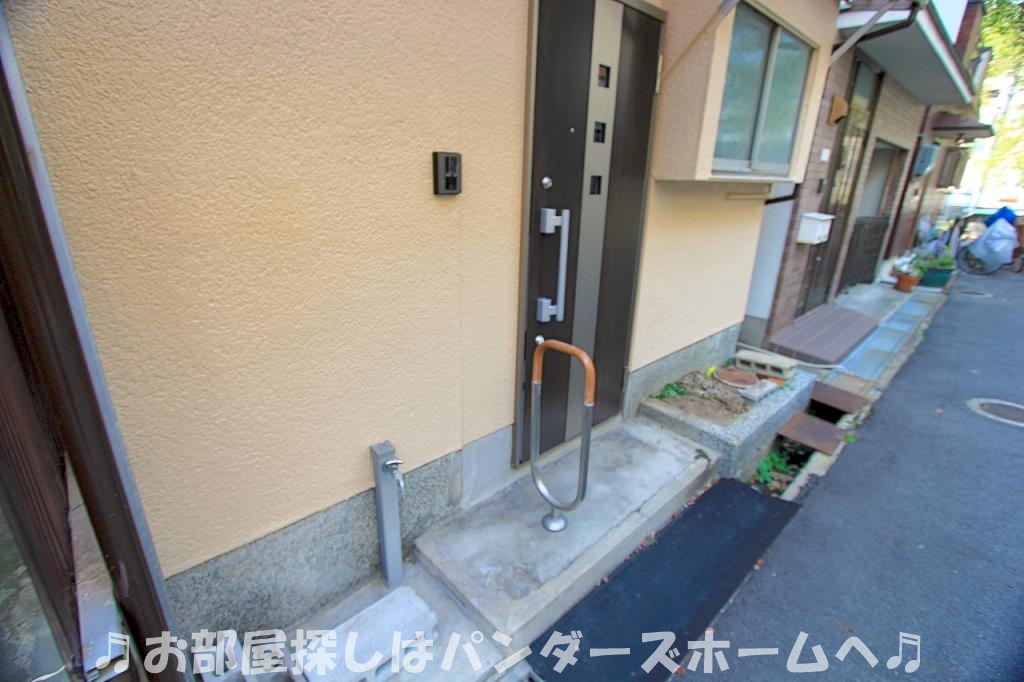 渚南町貸家の外観写真