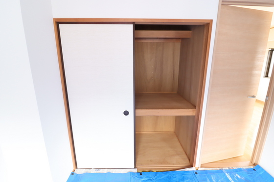 収納　※別号室の写真です。