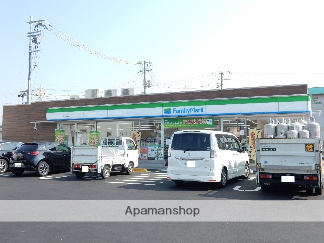 コンビニ　ファミリーマート　田中店（コンビニ）まで240m