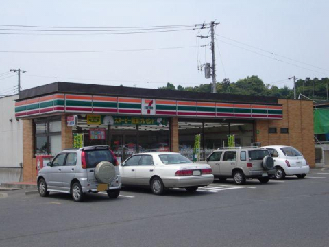 コンビニ　セブンイレブン 鹿島神宮駅北店（コンビニ）まで571m