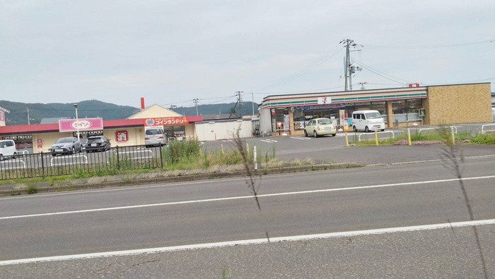 コンビニ　セブンイレブン白石福岡店（コンビニ）まで1600m