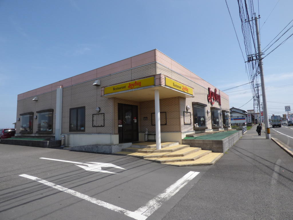 飲食店　ジョイフル長崎愛野店（飲食店）まで1580m