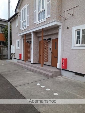 コンビニ　セブンイレブン三本松店（コンビニ）まで710m