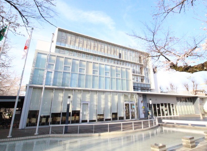 図書館　ルミエール府中（図書館）まで450m