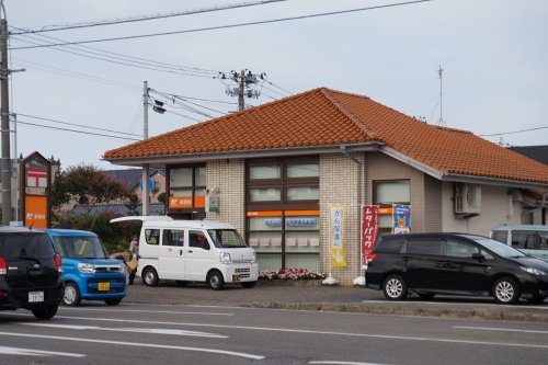 郵便局　新潟上所郵便局（郵便局）まで161m