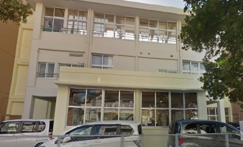 小学校　那覇市立那覇小学校（小学校）まで341m