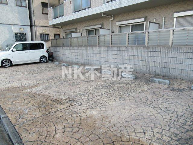 駐車場　カースペースがあります
