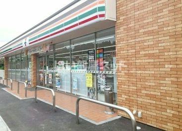 コンビニ　セブンイレブン二本松上竹店（コンビニ）まで1032m