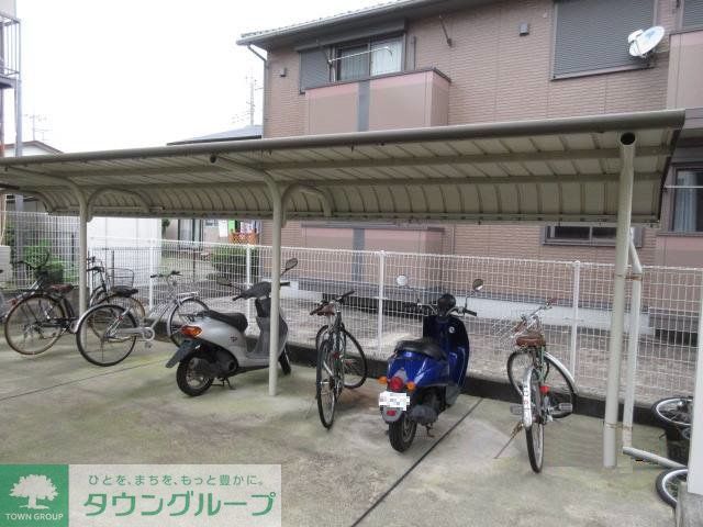 駐車場　駐輪場