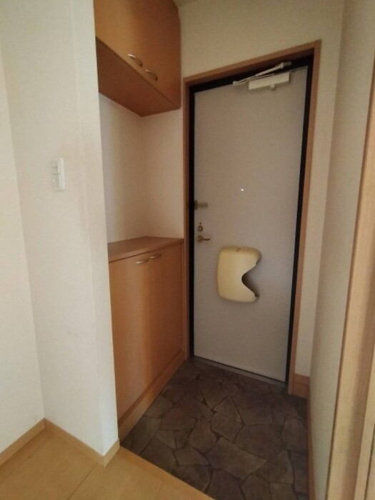 玄関　落ち着いた玄関です