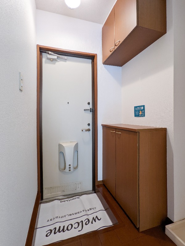 玄関　図面と現状に相違がある場合には現状を優先