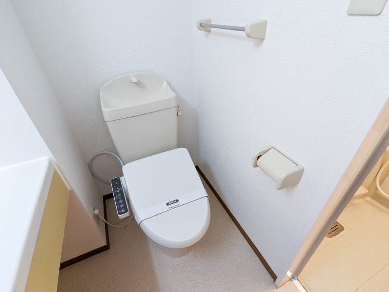 トイレ　図面と現状に相違がある場合には現状を優先