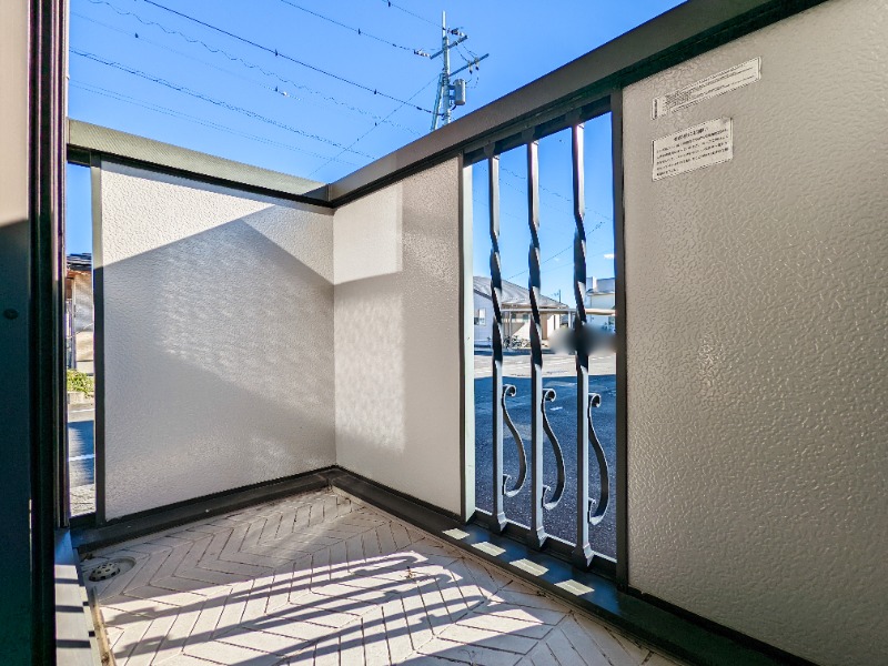 バルコニー　図面と現状に相違がある場合には現状を優先