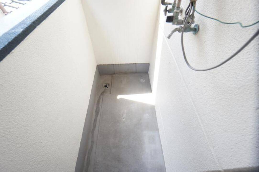 洗面設備　洗濯機置場