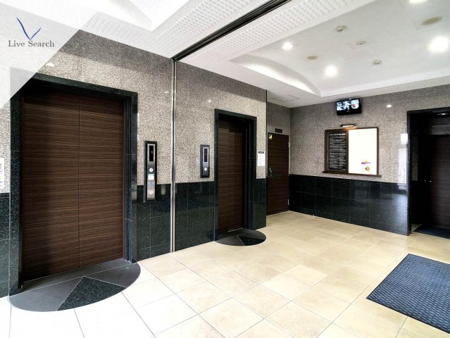 ロビー　落ち着いたロビーです