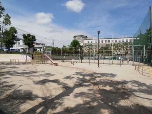 公園　高羽公園（公園）まで991m