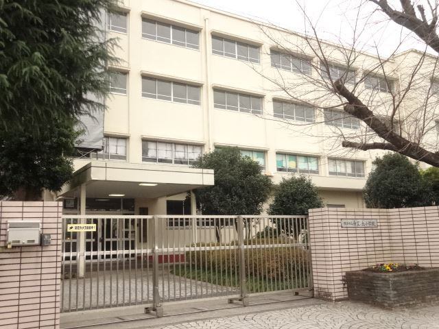小学校　横浜市立希望ヶ丘小学校（小学校）まで597m