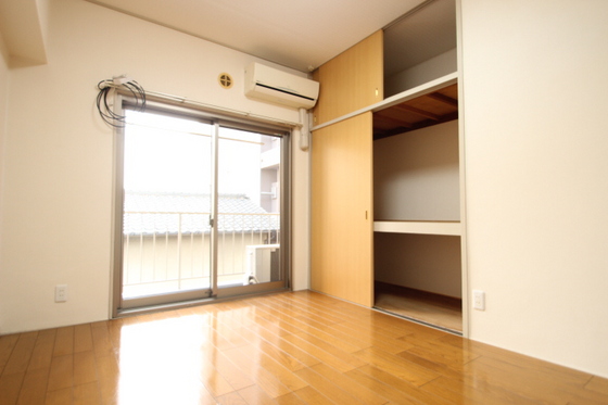 収納　※他部屋の写真です。現況優先