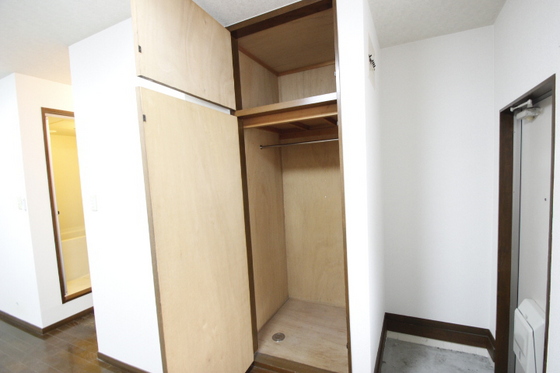 収納　※別部屋の写真です