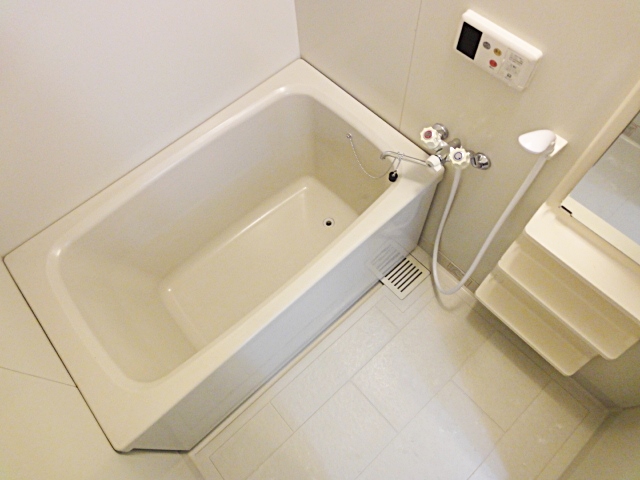 バス・シャワールーム　日々の暮らしに欠かせないお風呂です