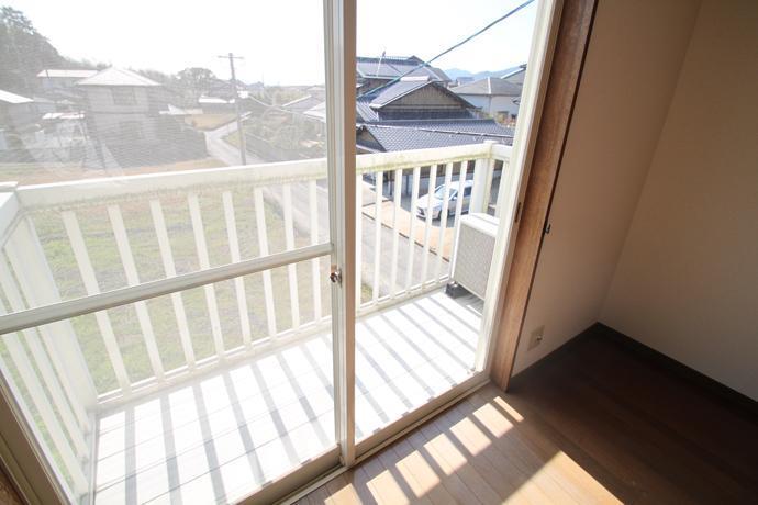 バルコニー　バルコニー