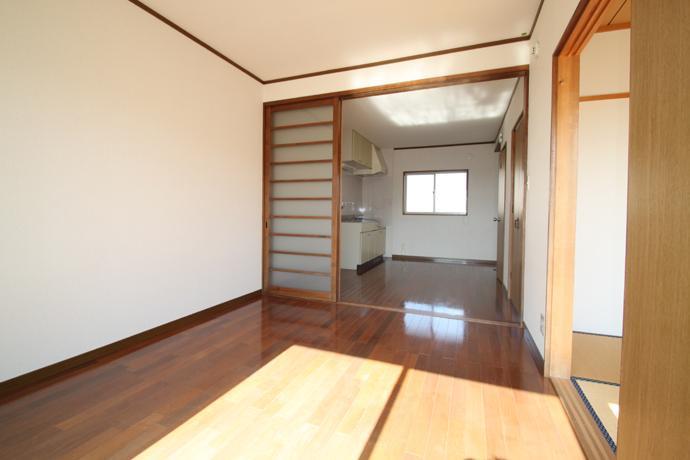 居室・リビング　６畳洋室