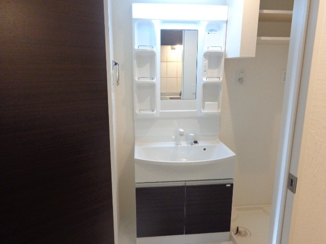 洗面設備　洗髪洗面化粧台