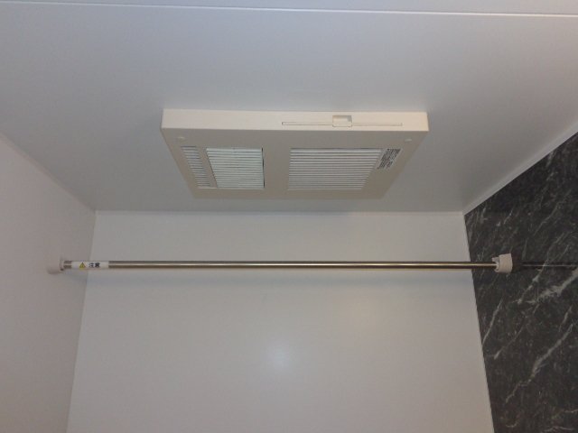 その他設備　浴室乾燥機