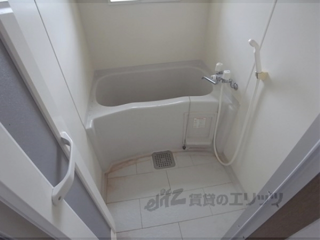 バス・シャワールーム　改装前