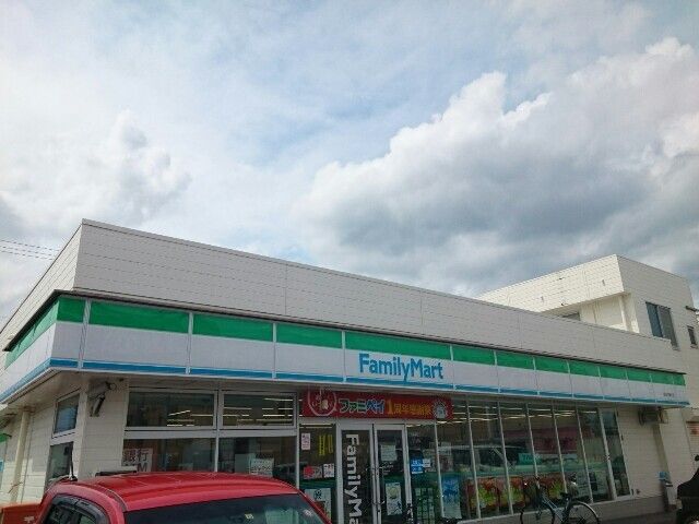 コンビニ　ファミリーマート 春日井篠木店（コンビニ）まで500m