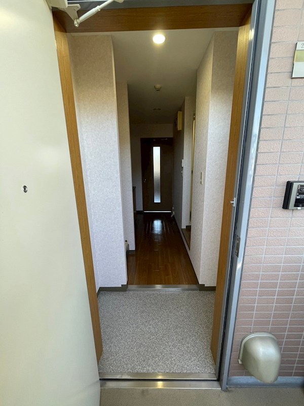 玄関　別部屋参照