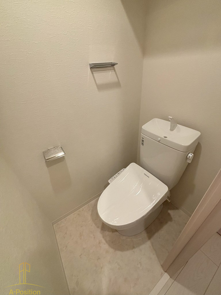 トイレ　スプランディッド上本町WEST