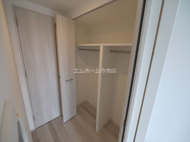 収納　クローゼット（収納スペース充実しています）