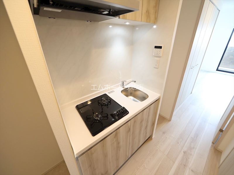 キッチン　システムキッチン（ガス2口コンロ付）