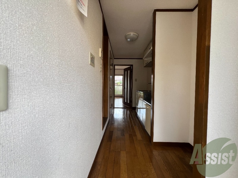 玄関　玄関を入るとこのような感じになってます。イメージ湧きますかね