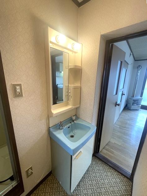 洗面設備　洗面・脱衣