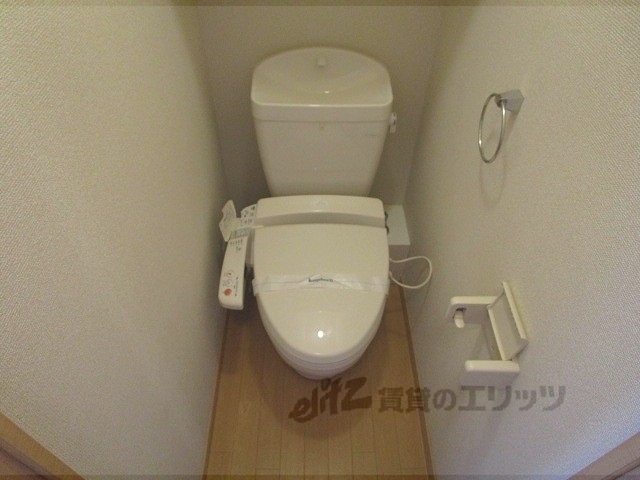 トイレ　水回り
