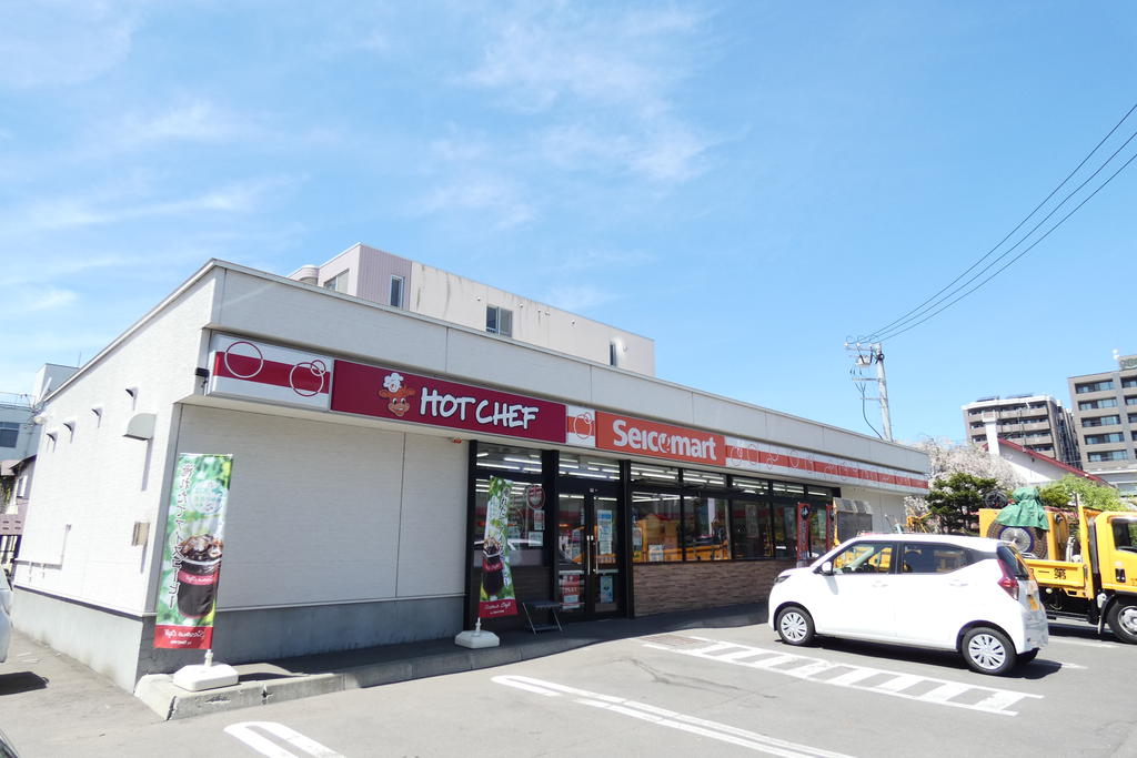 コンビニ　セイコーマート南19条店（コンビニ）まで150m