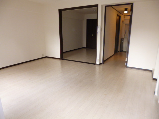 トイレ　リビング