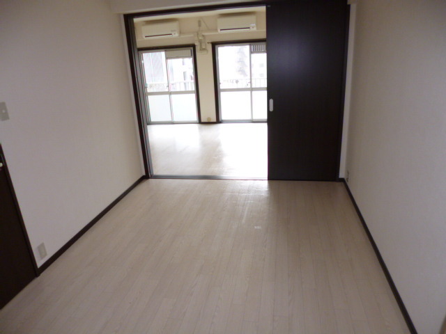 洗面設備　洋室