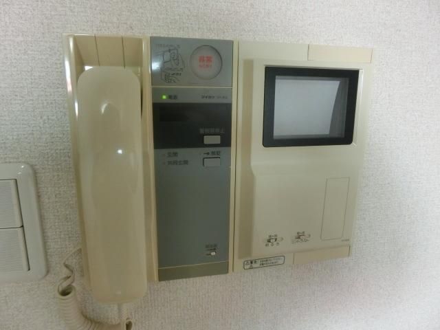 セキュリティ　モニター付きインターホンです