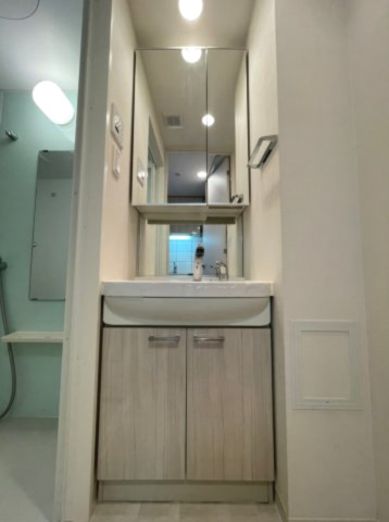 洗面設備　詳細は、RISUMO江坂本店→06-6155-7137まで♪