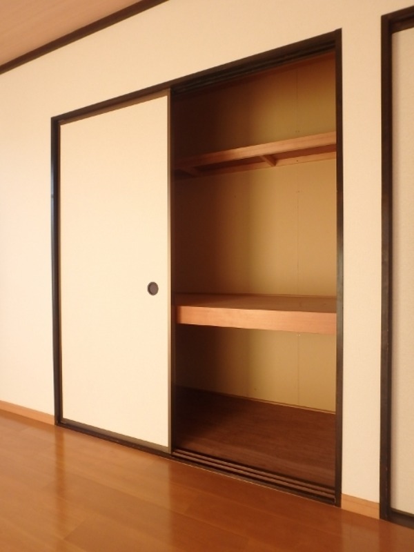 収納　図面と現状に相違がある場合には現状を優先