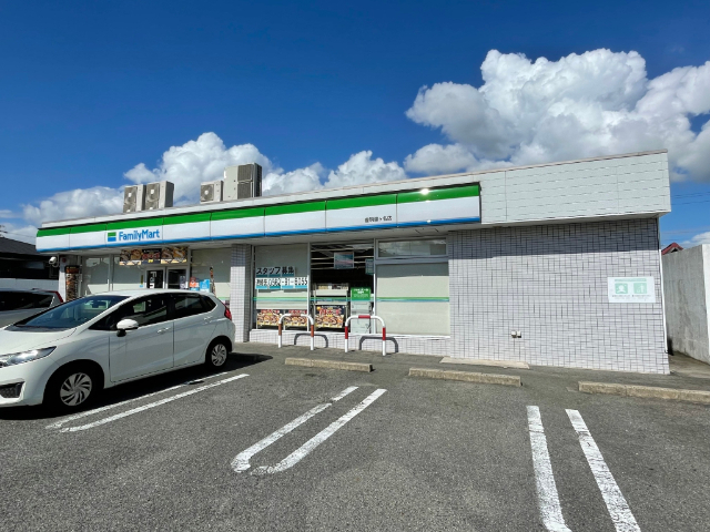 コンビニ　ファミリーマート豊明鎗ヶ名店（コンビニ）まで508m